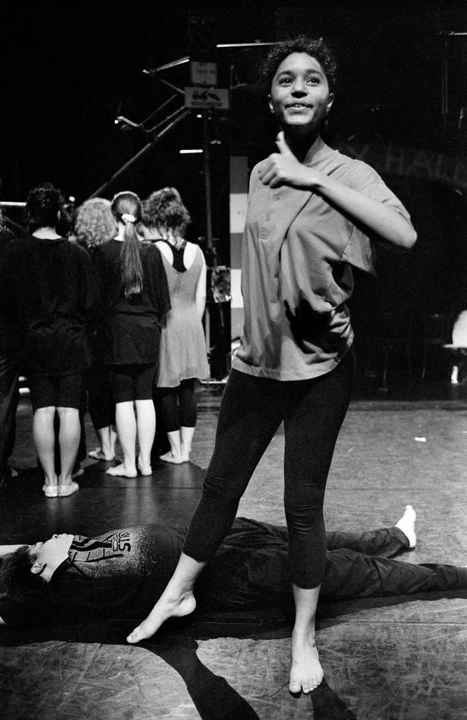 Linked image (De Stad_Jongerentheater Artisjok Nultwintig_David Greaves_6