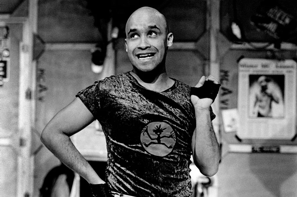 Linked image (MC Anansi_Stichting Kalebas Produkties___12