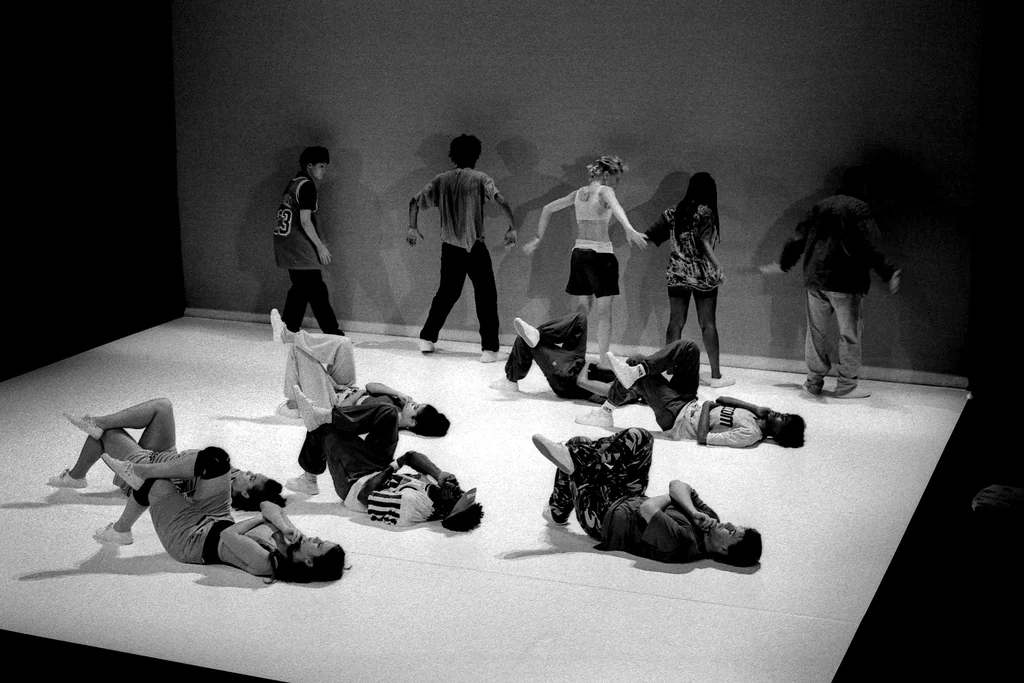 Linked image (Nummers_Theatergroep Artisjok Nultwintig_Nita Liem_15