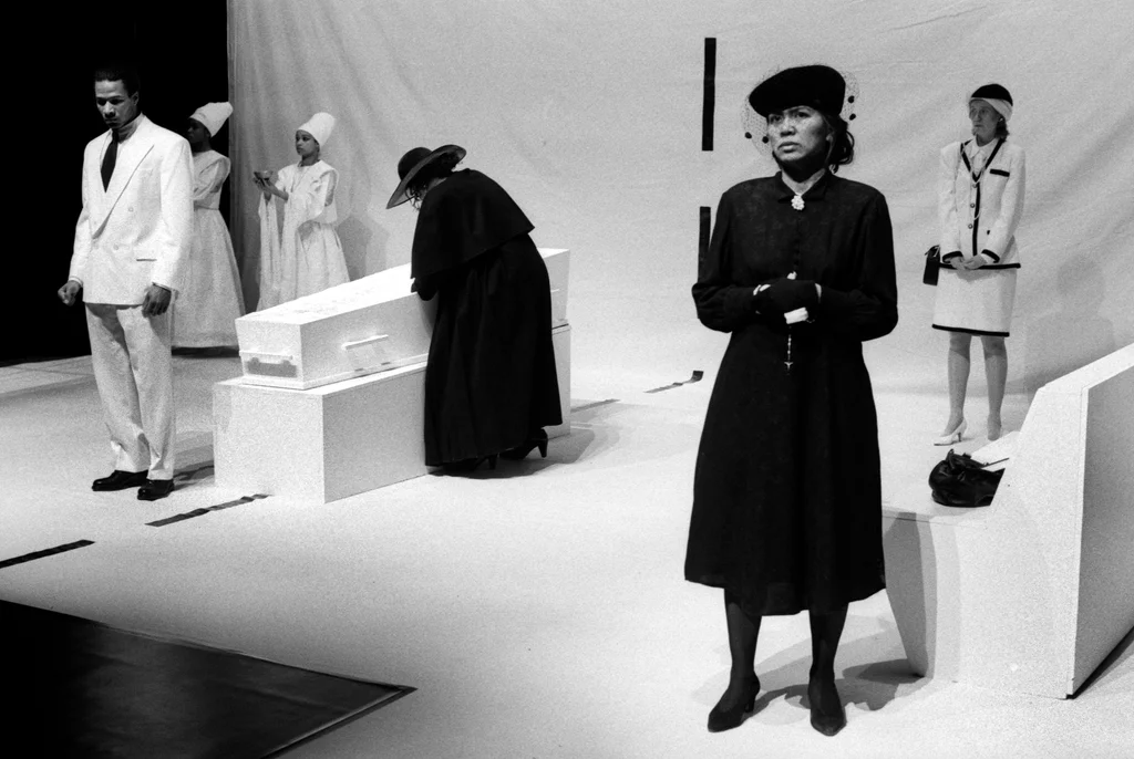 Linked image (Dans, dans dan_De Nieuw Amsterdam_Felix de Rooy_8