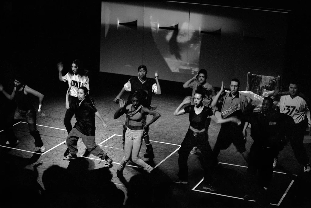 Linked image (Raptrap_Jongerentheater Artisjok Nultwintig_Nita Liem en Harm van Geel_11