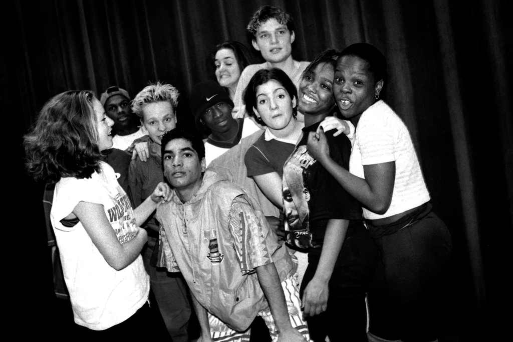 Linked image (Onder de duim_Jongerentheater Artisjok Nultwintig_David Greaves_8