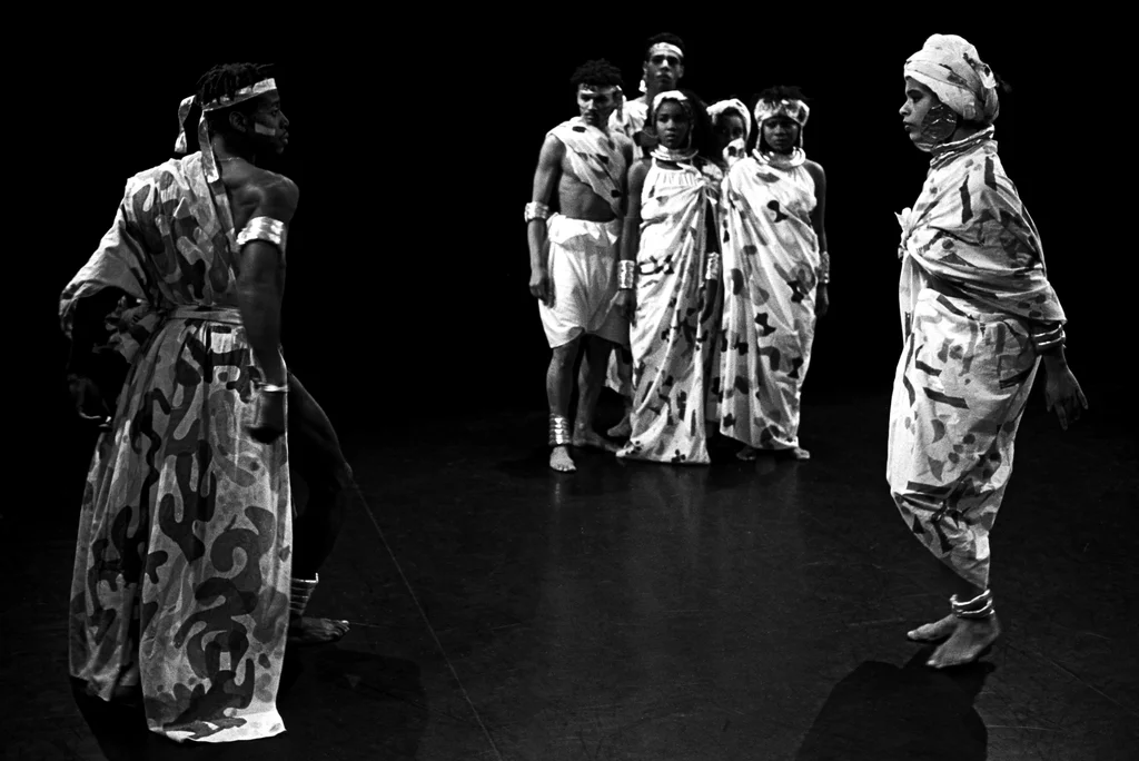 Linked image (Ytiq_Cosmic Illusion Productios_Patrick Muller_6