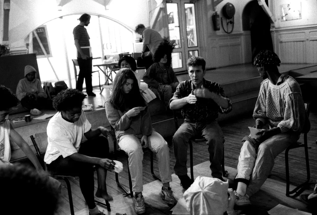 Linked image (Beggar_s Carnival_Jongerentheater Artisjok Nultwintig_David Greaves_16