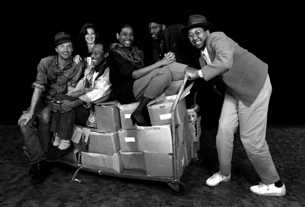 Linked image (Zoals zij die dromen_Orange Melted i.s.m. Cosmic Illusion Productions_John Leerdam_1