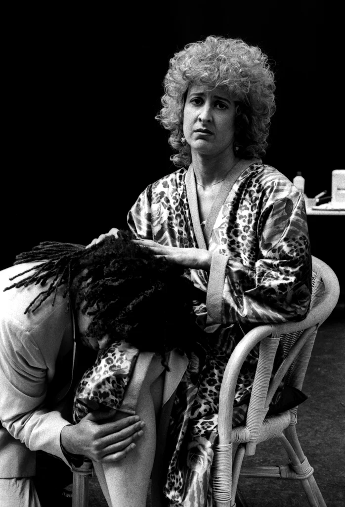 Linked image (Ans,Mildred, Mavis en Kassiem_Cosmic_Helmert Woudenberg_6