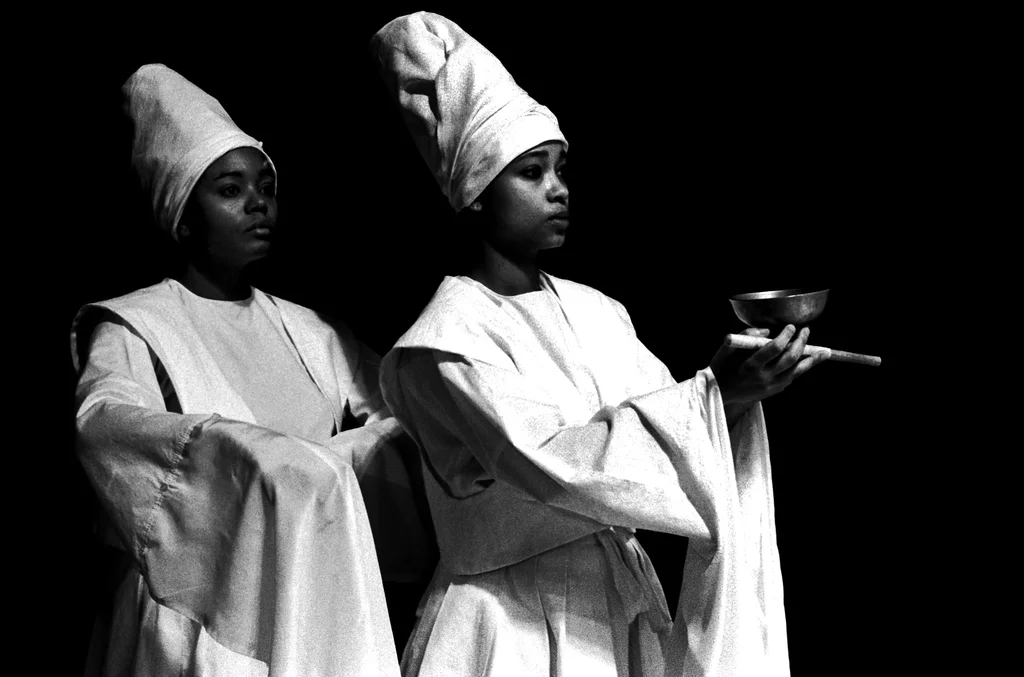 Linked image (Dans, dans dan_De Nieuw Amsterdam_Felix de Rooy_6