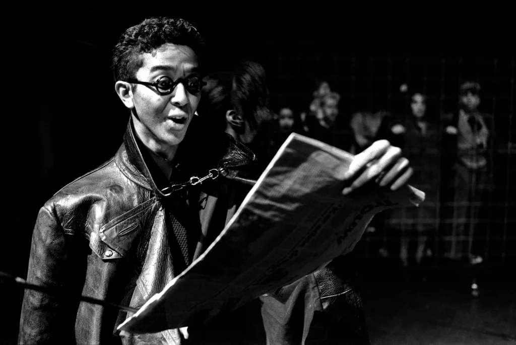 Linked image (Beggar_s Carnival_Jongerentheater Artisjok Nultwintig_David Greaves_4