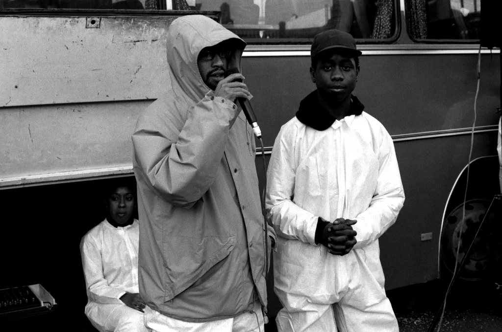 Linked image (Plein Stepping_Jongerentheater Artisjok Nultwintig_Nita Liem_7