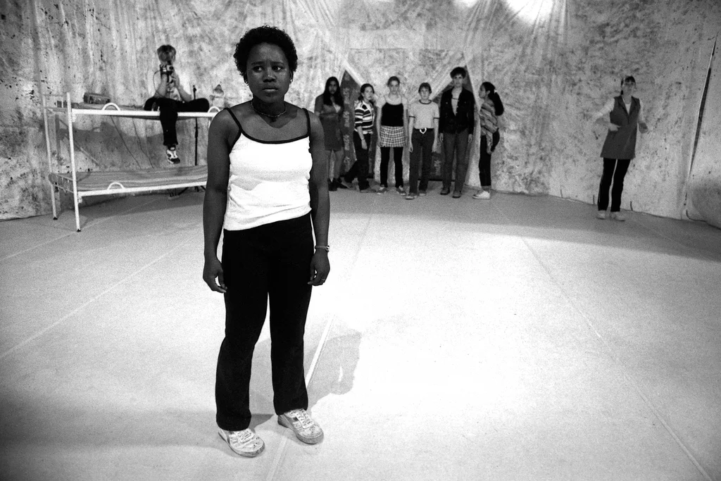 Linked image (Lot_Jongerentheater Artisjok Nultwintig_Willem-Jan Hoekstra_8