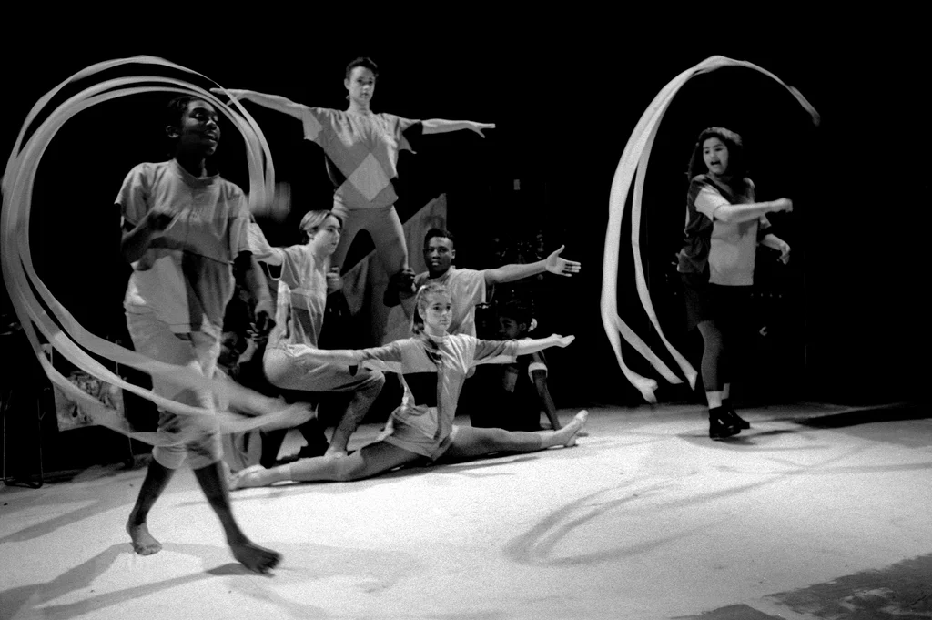 Linked image (Wachter van de nacht_Jongerentheater Artisjok Nultwintig_Carlos Lagoeira_2