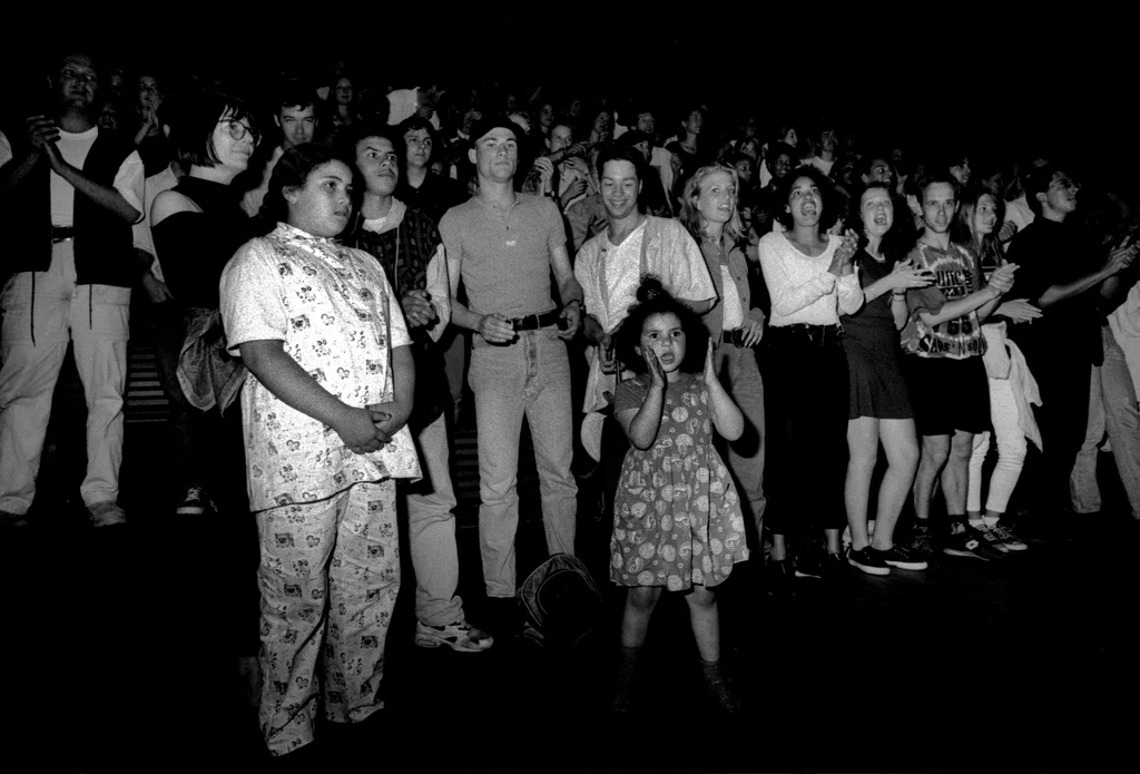 Linked image (Benefiet Mo Money_Theatergroep Artisjok Nultwintig_Spelers_23