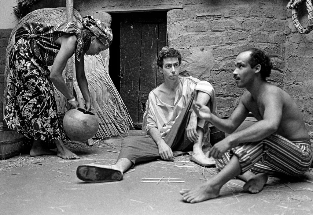 Linked image (Afrikaanse spinsels_Theatergroep Pruim_Hassan Gnaoui8