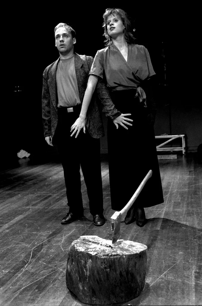 Linked image (Vulkanen_Stichting Vulkaan i.s.m. Cosmic Illusion Productions_Tonny  Vijzelman_5