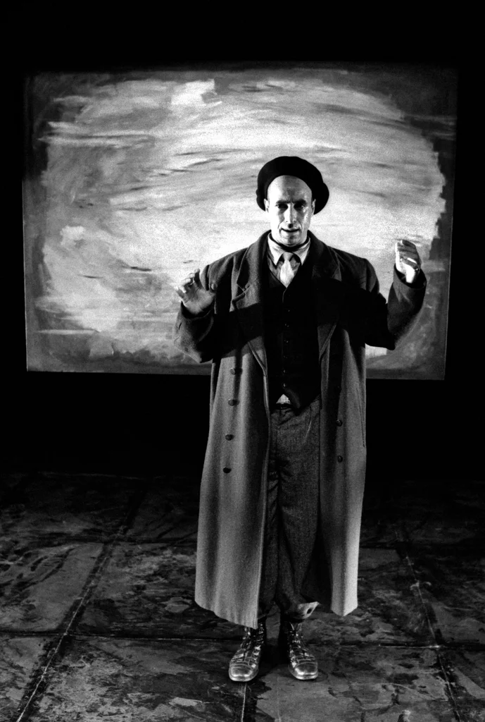 Linked image (Mensenlandschappen_De Nieuw Amsterdam_Carl Ridders_8