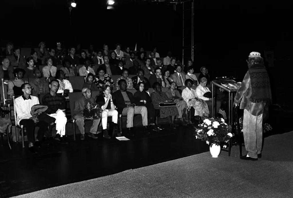 Linked image (Hoofden van de Oayapok!_Charles Cornette_2