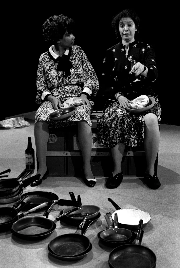 Linked image (Littekens Nasmaak_Cosmic Illusion Productions_John Leerdam_12