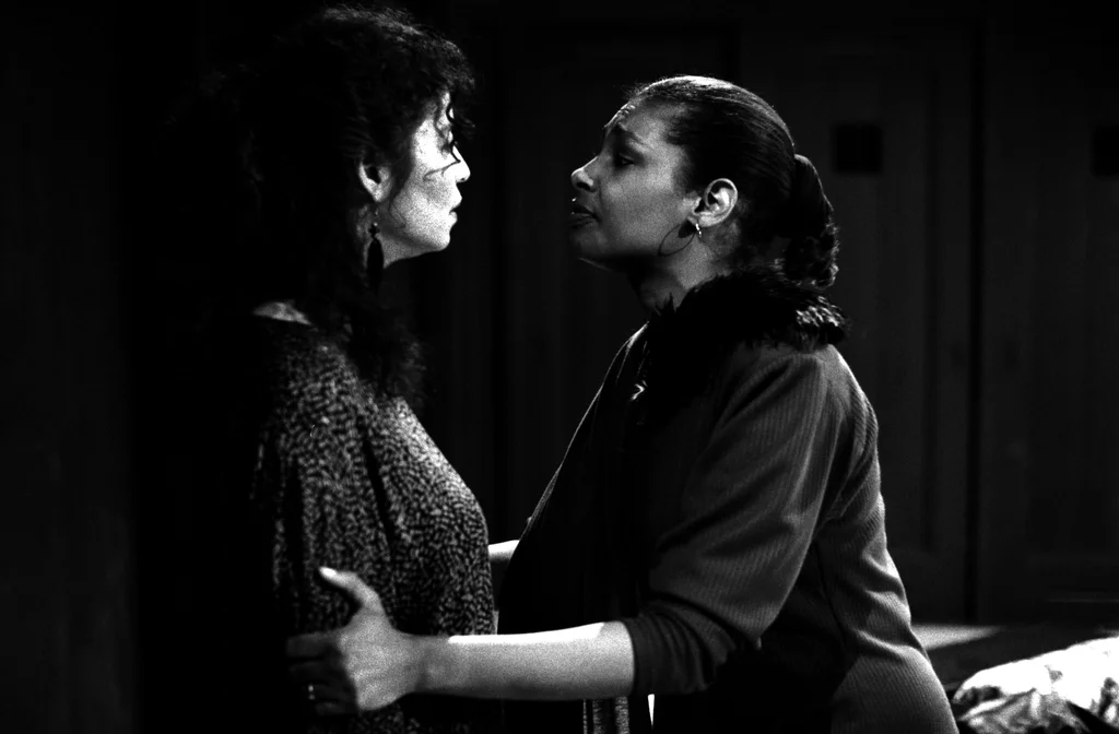 Linked image (Littekens Nasmaak_Cosmic Illusion Productions_John Leerdam_2