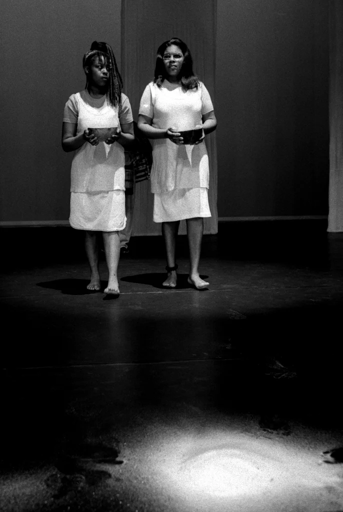 Linked image (Antigone_Jongerentheater Artisjok Nultwintig_John Leerdam_15