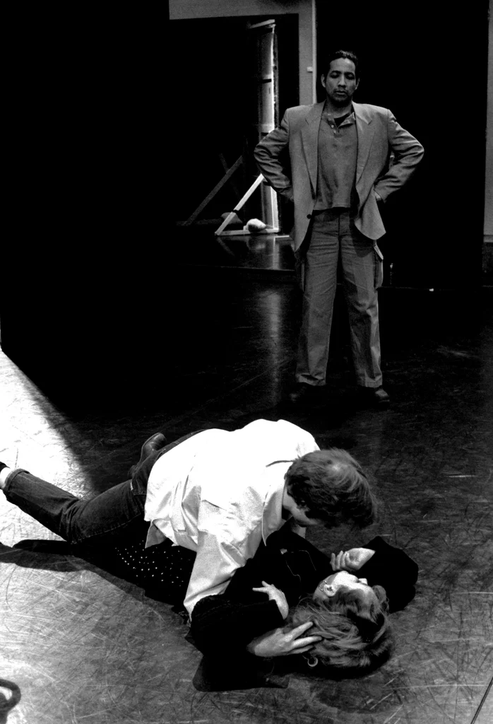 Linked image (De figuranten_Cosmic_Karim Traïdia_6