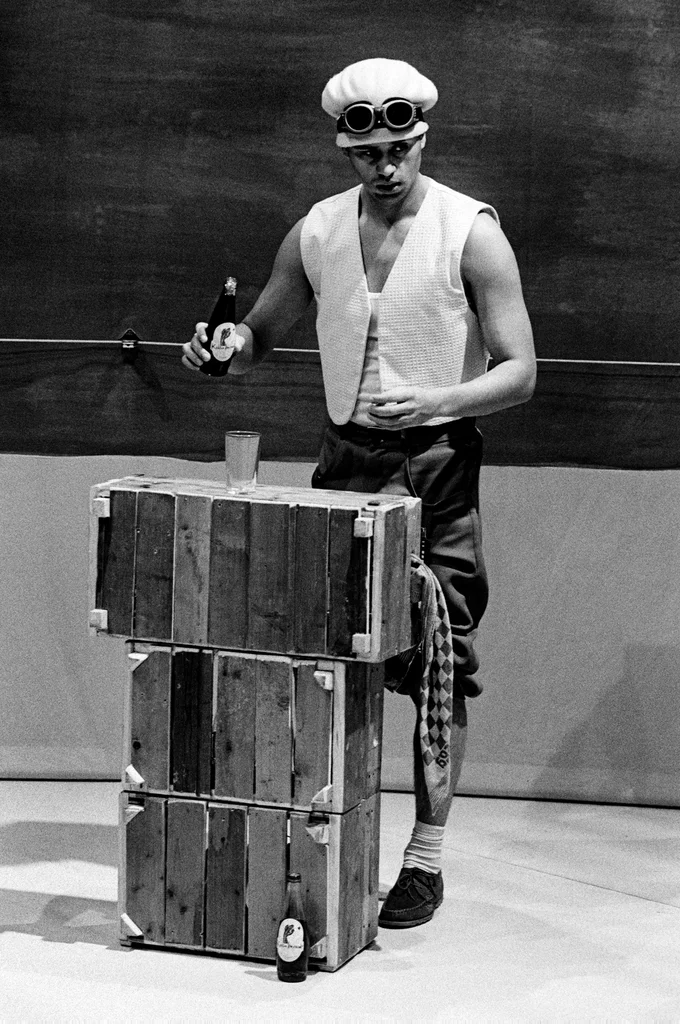 Linked image (Kadushi en DE Windt_Theatergroep Pruim_Marianne Seine_11