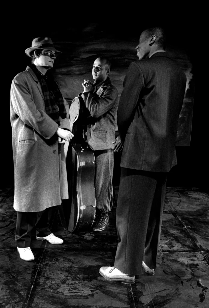 Linked image (Mensenlandschappen_De Nieuw Amsterdam_Carl Ridders_17