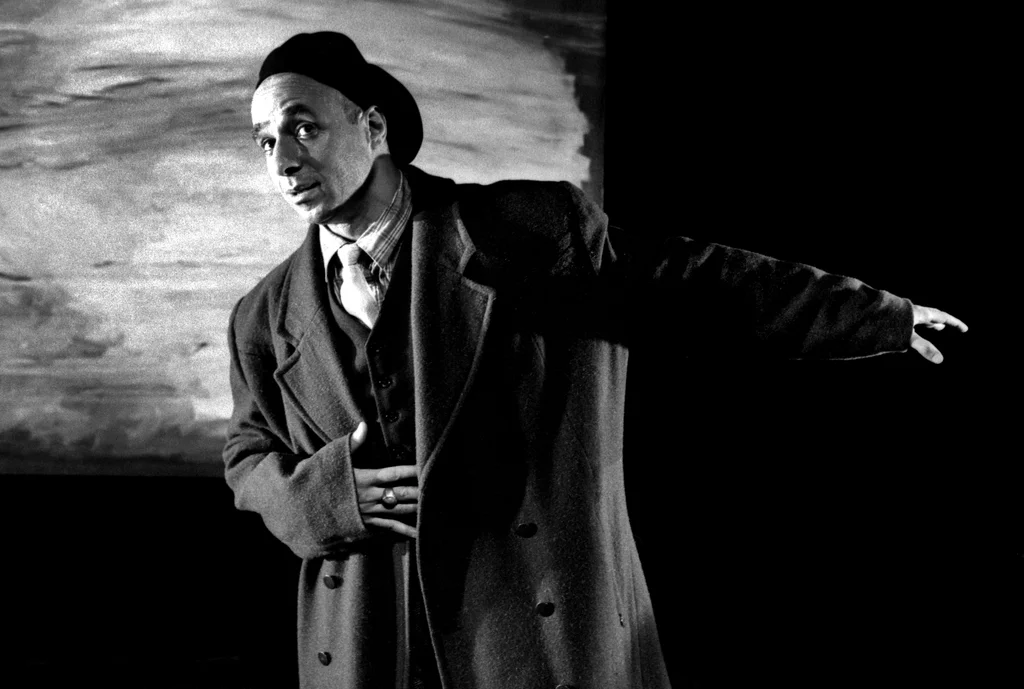 Linked image (Mensenlandschappen_De Nieuw Amsterdam_Carl Ridders_10