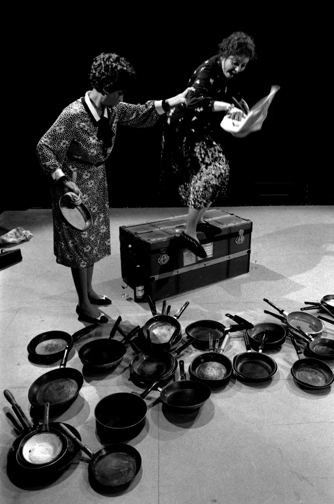 Linked image (Littekens Nasmaak_Cosmic Illusion Productions_John Leerdam_6