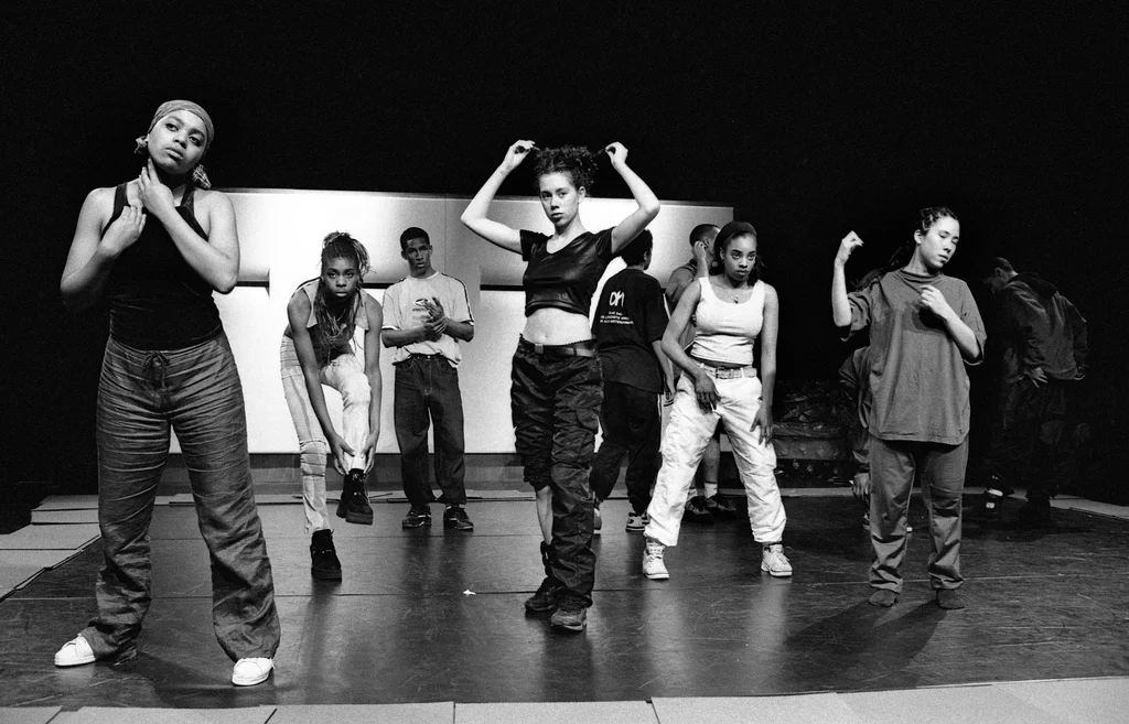 Linked image (Raptrap_Jongerentheater Artisjok Nultwintig_Nita Liem en Harm van Geel_12