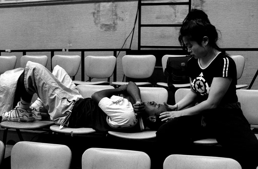 Linked image (Bloedlink_Theatergroep Artisjok Nultwintig_David Greaves_17