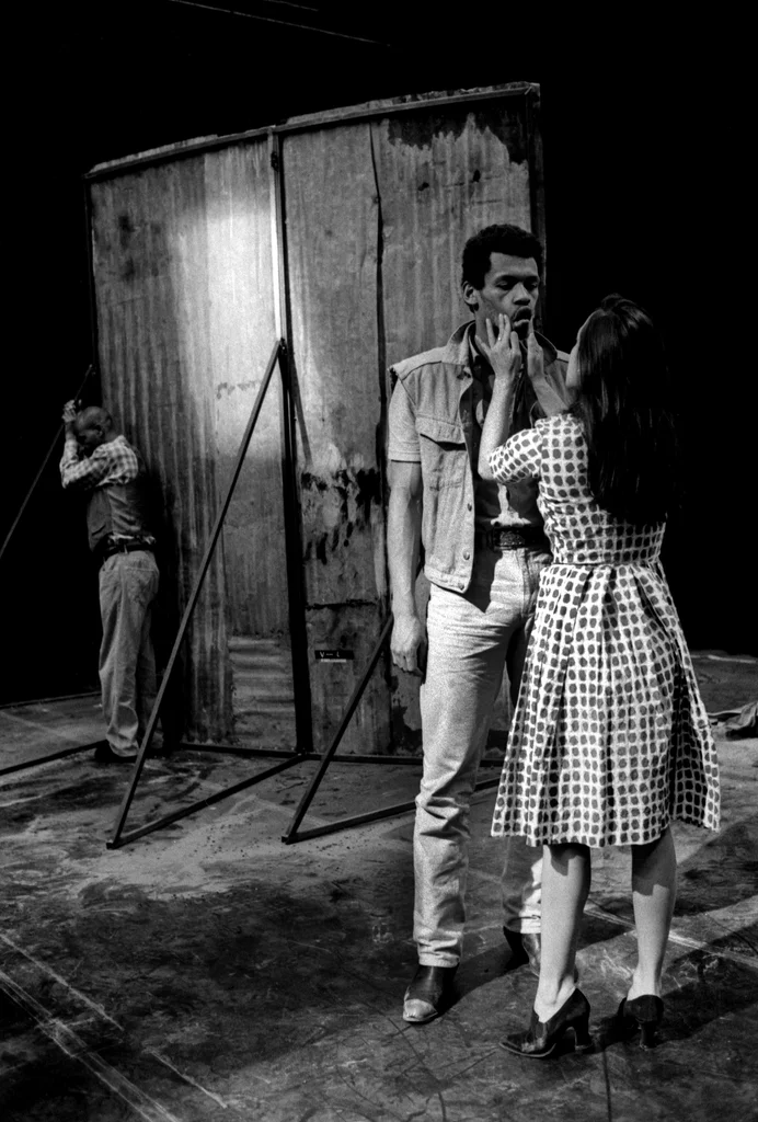 Linked image (Fool for love_De Nieuw Amsterdam_Bart Kiene_12