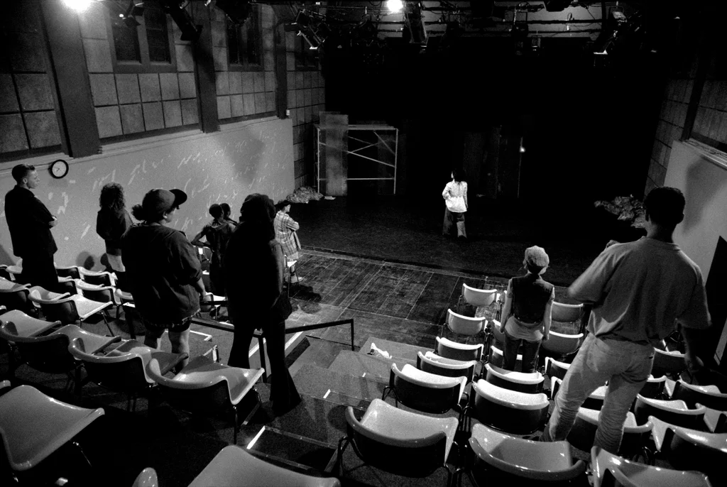 Linked image (Gameboys_Jongerentheater Artisjok Nultwintig_David Greaves en Nita Liem_18