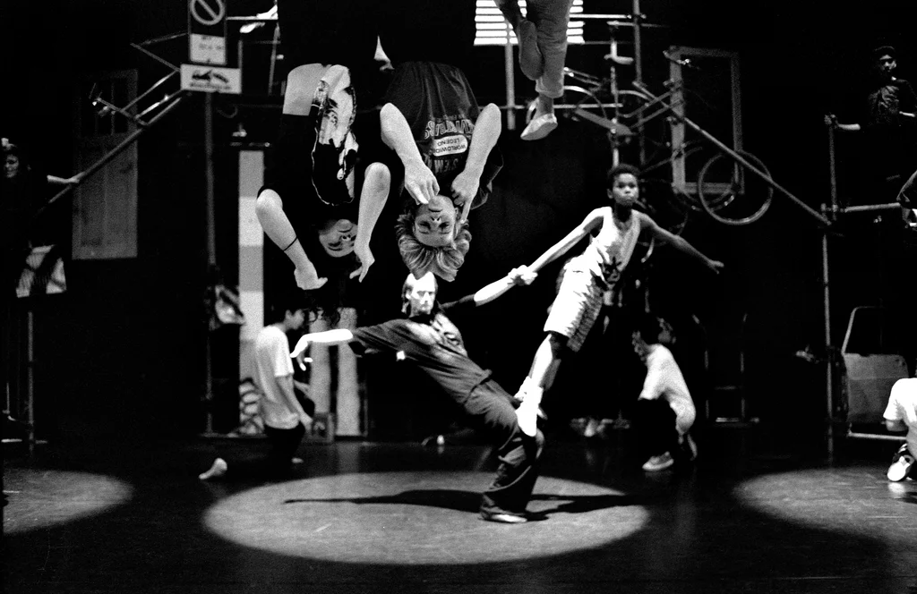 Linked image (De Stad_Jongerentheater Artisjok Nultwintig_David Greaves_9