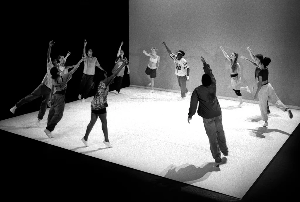 Linked image (Nummers_Theatergroep Artisjok Nultwintig_Nita Liem_17