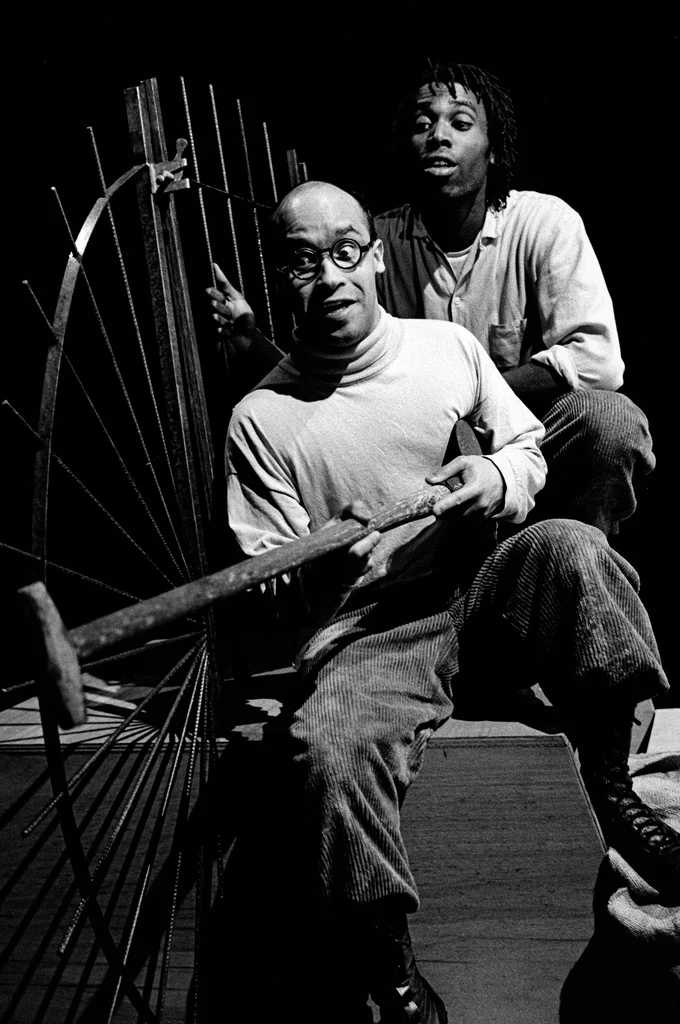 Linked image (Loekoeman_Theatergroep Pruim_John Leerdam_8