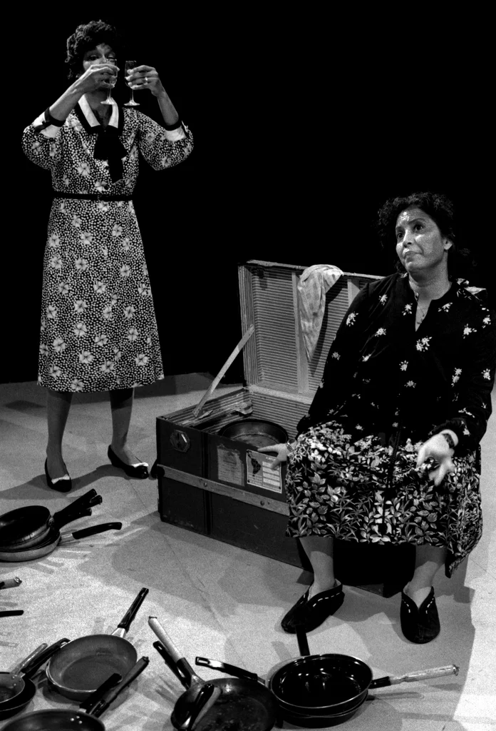 Linked image (Littekens Nasmaak_Cosmic Illusion Productions_John Leerdam_11