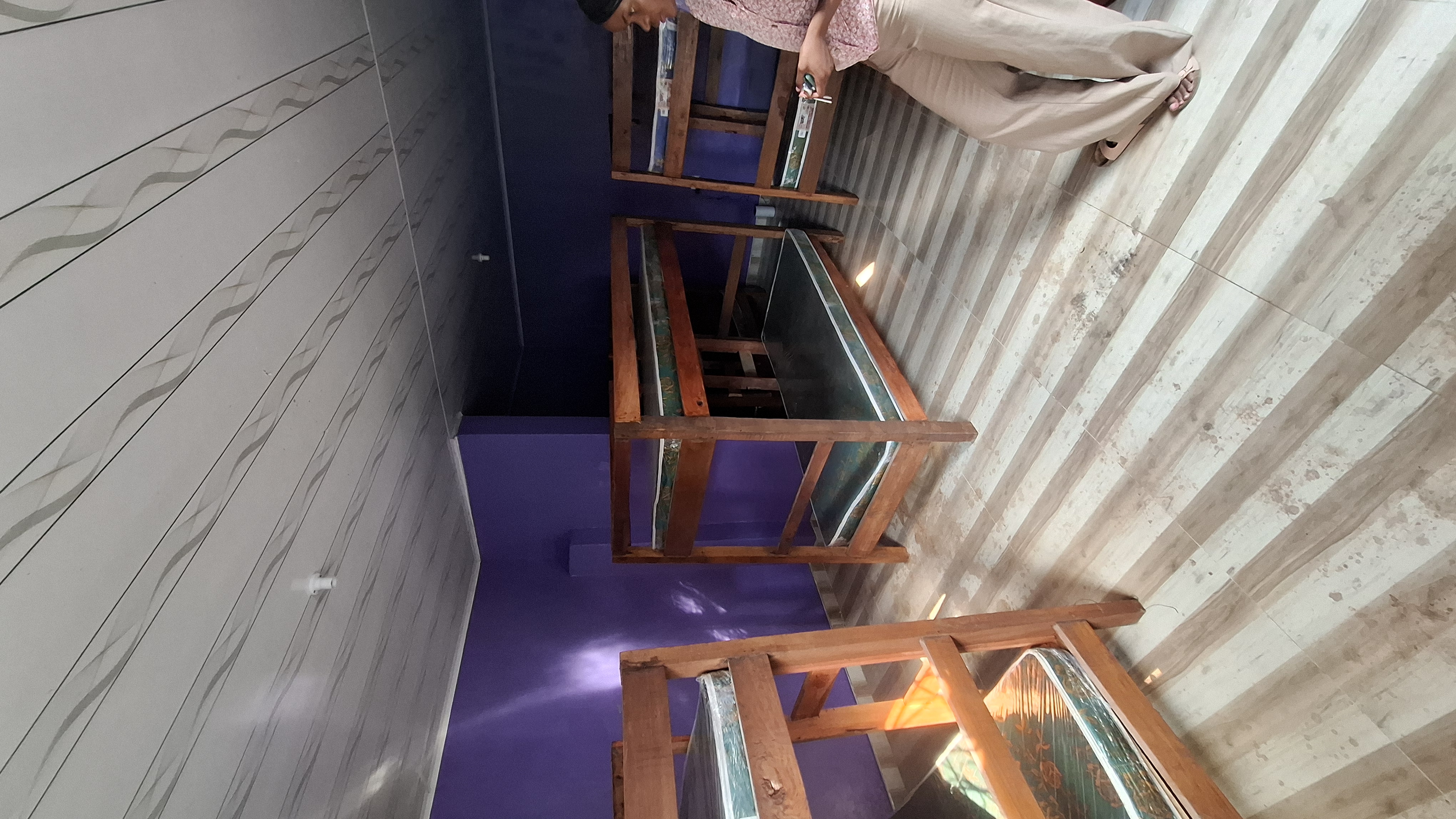 Miss Phales boarding house — photo 3