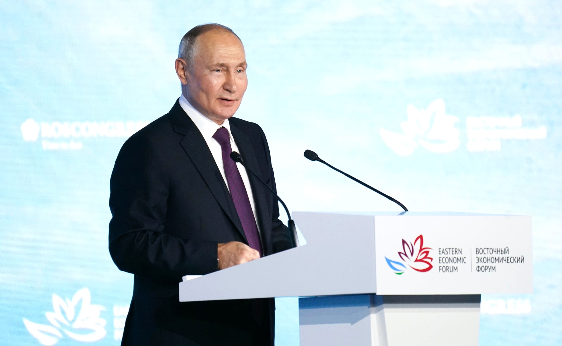 Putin calls on Zelensky to revoke ban on negotiations