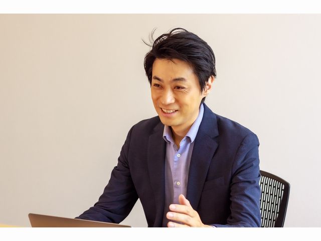 インタビュイー(ゲスト)とインビュアー