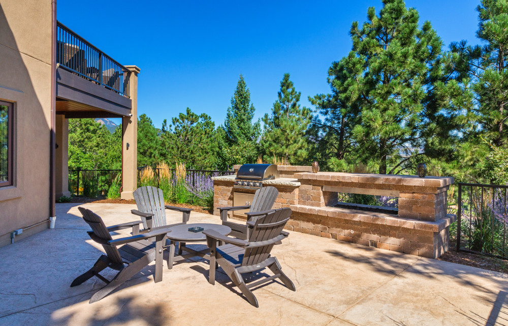 Outdoor Living in Broadmoor Resort