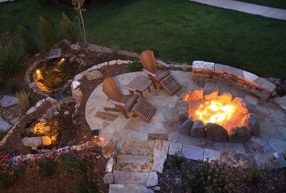 Stone Crossing Outdoor Living