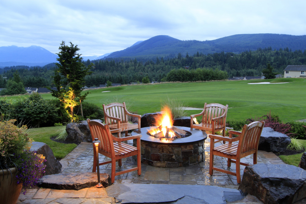 Mountain Golf Course Retreat