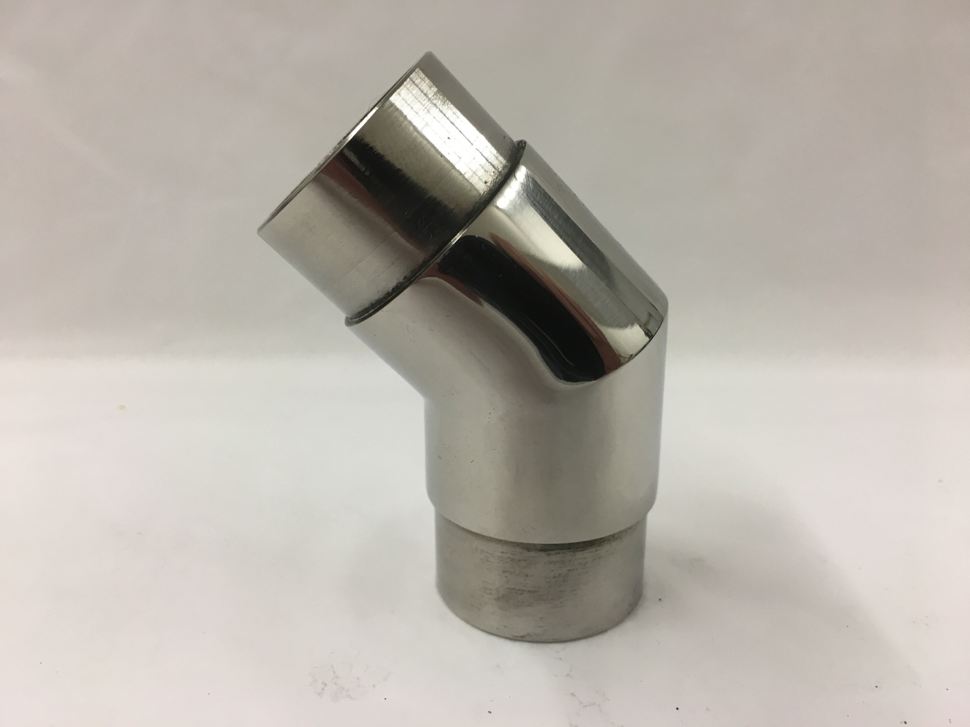 Polished Stainless 45° Angle Elbow Fitting (1-1/2in)