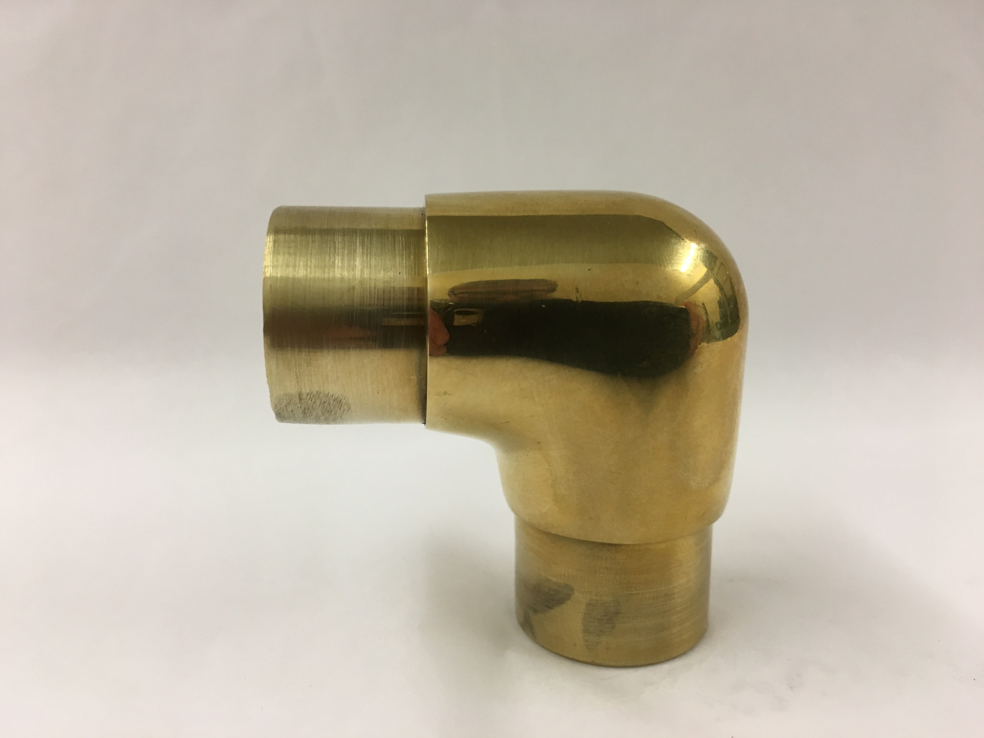 Brassfinders: Polished Brass Flush Elbow Fitting (1 inch)