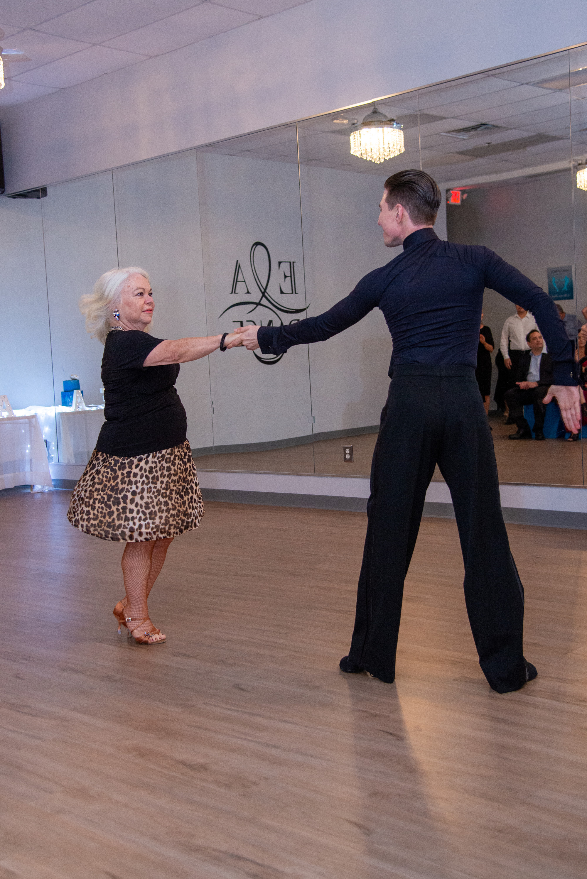 Private West Coast Swing Dance Lessons in Ocoee, Florida