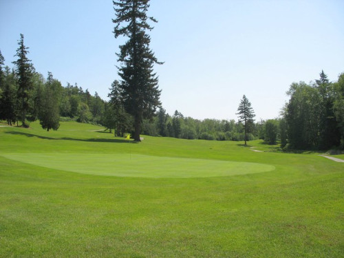 Dakota Creek Golf Course