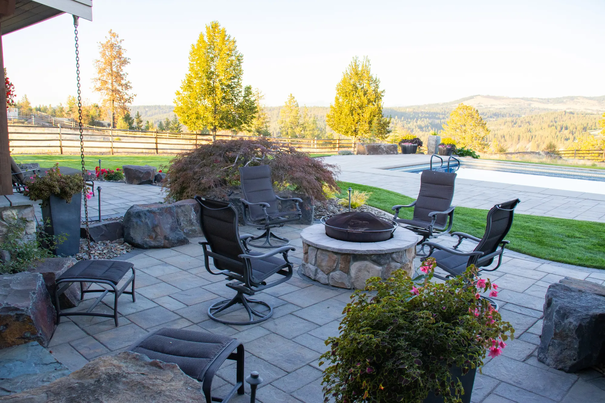 A perfectly manicured landscape makes it easy to enjoy the gorgeous view of the valley.