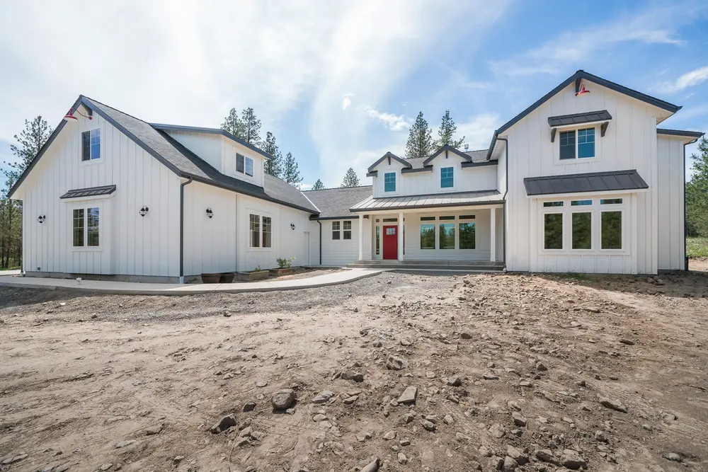 Suncrest Farmhouse