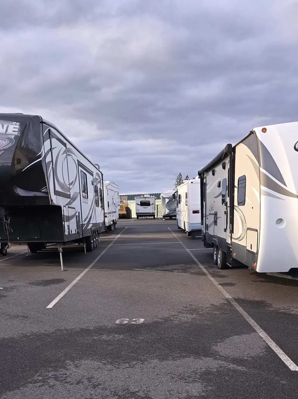 Outside Parking Spot (Large 40')