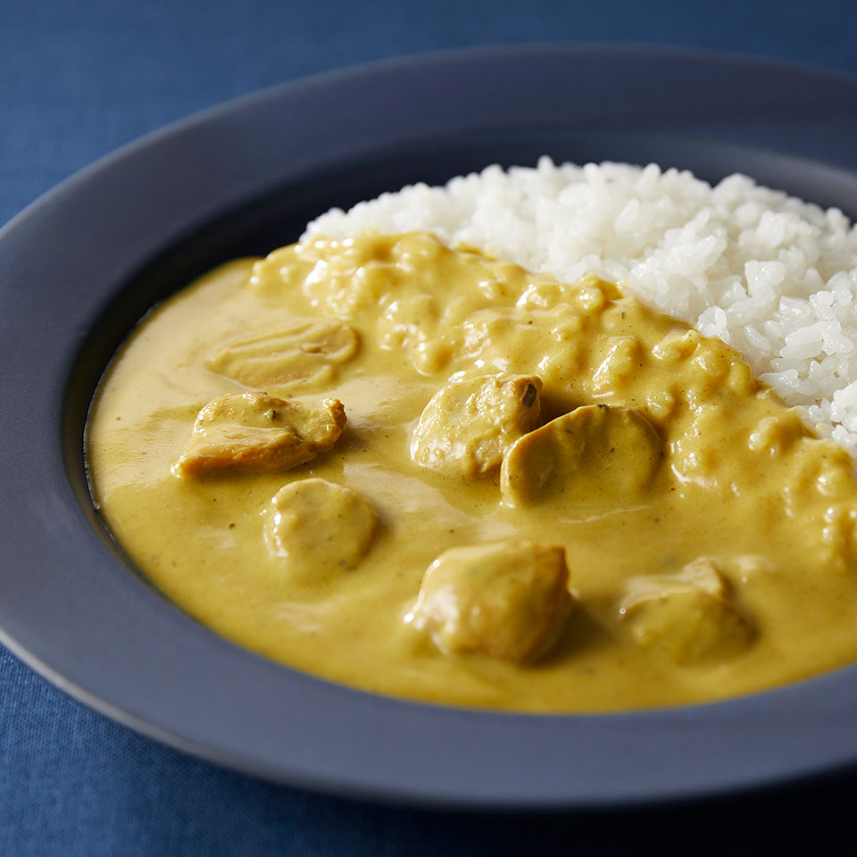 蔵王クリームチーズのチキンカレー|レトルトカレー・スープの通販｜公式NISHIKIYA KITCHEN